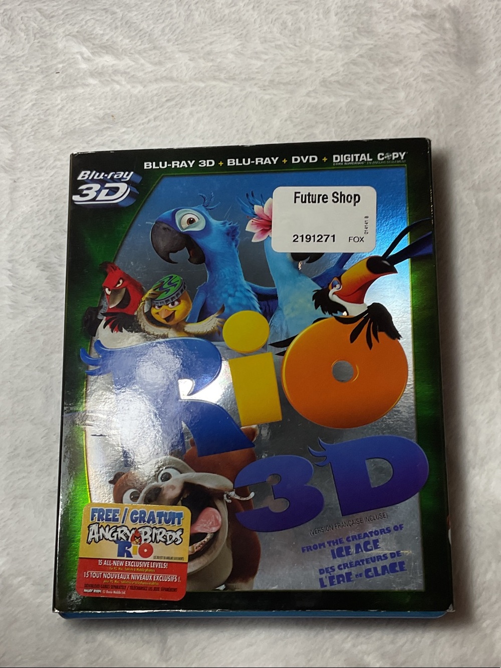 Rio 3D Blu-ray Movie - Colorful Animated Cover